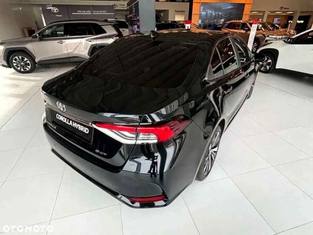 Toyota Corolla - 8