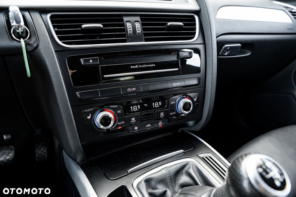 Audi A4 Avant 3.0 TDI DPF quattro S line Sportpaket - 34