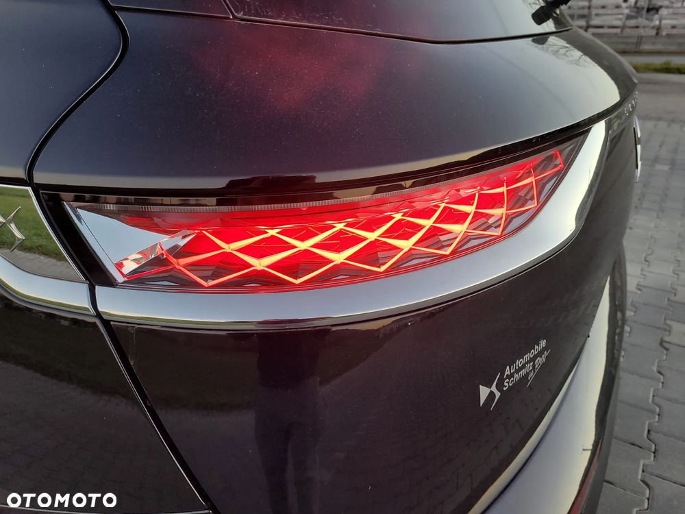 DS Automobiles DS 7 Crossback - 11