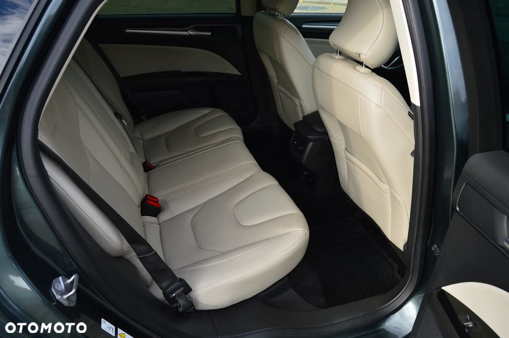 Ford Mondeo 2.0 TDCi Bi-Turbo PowerShift-Aut Titanium - 6