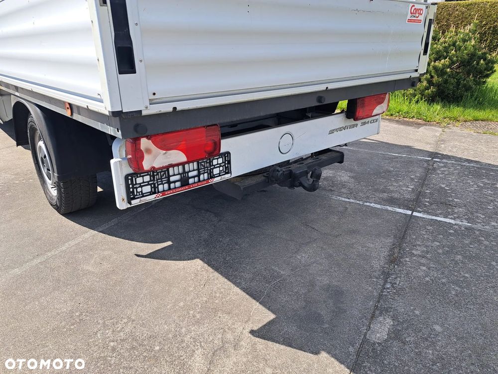Mercedes-Benz Sprinter - 9