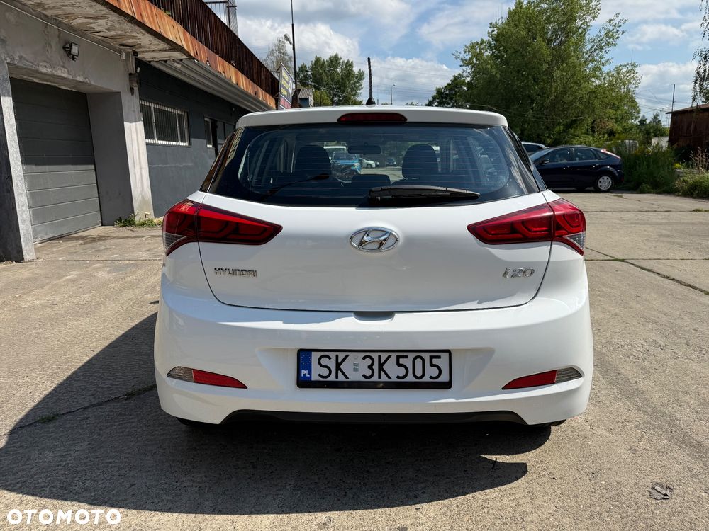 Hyundai i20 1.1 CRDi BlueDrive Comfort - 25
