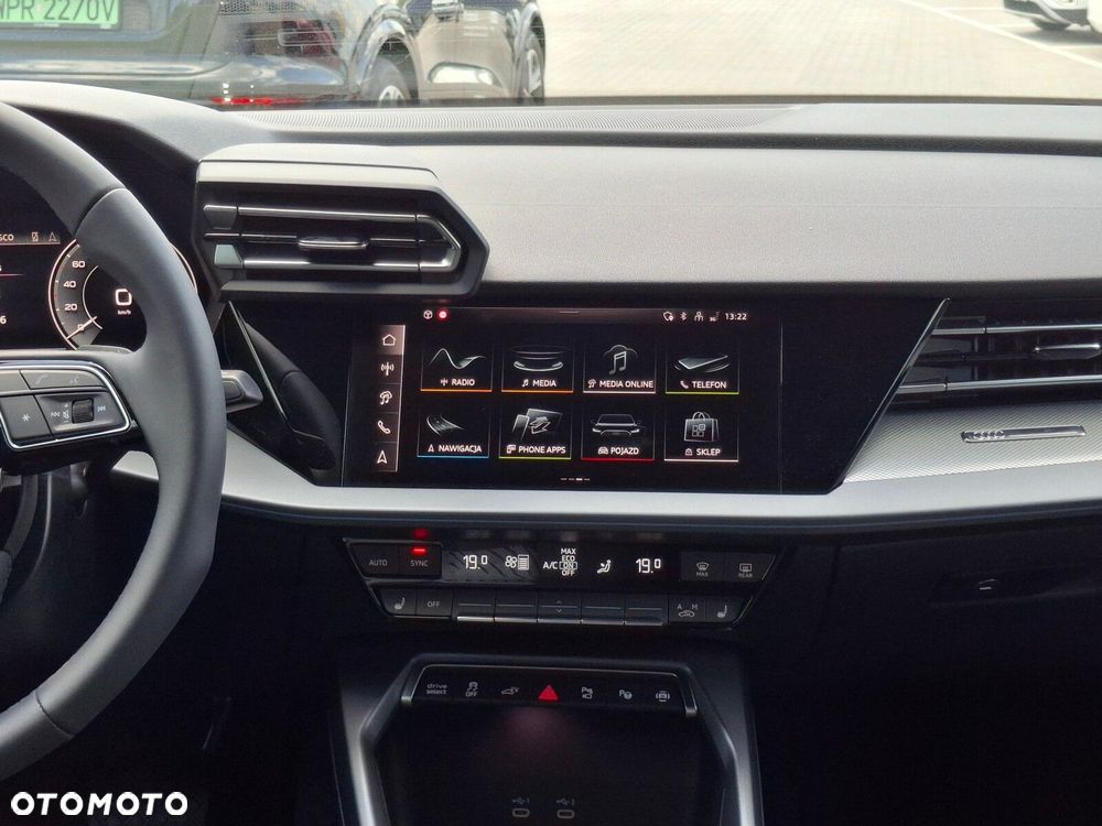 Audi A3 Sportback - 17