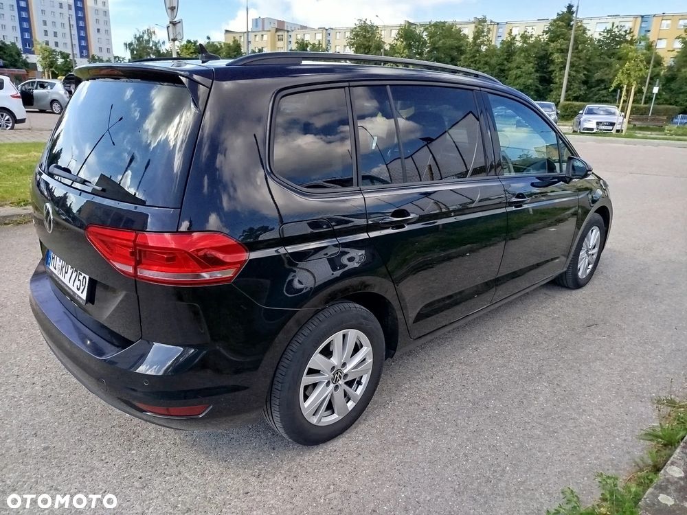 Volkswagen Touran - 3