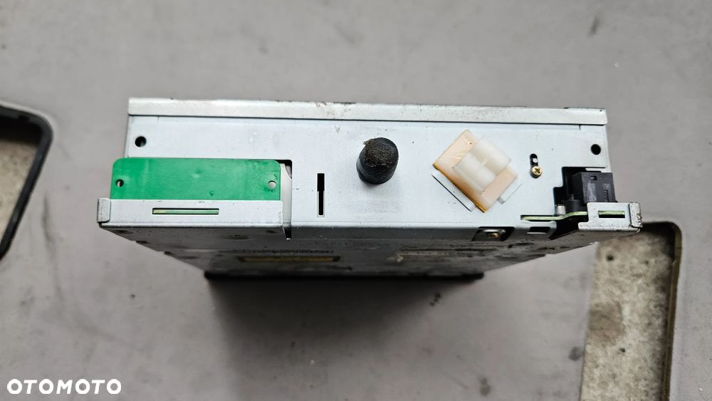 Radio radioodtwarzacz Cabasse Renault Laguna II 8200318360 - 2