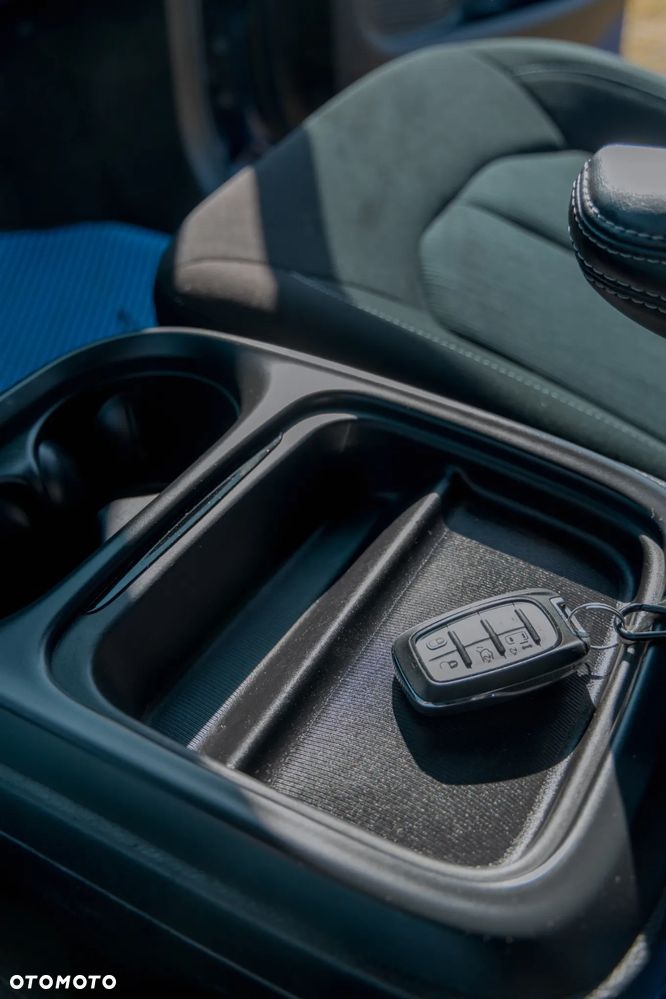 Chrysler Pacifica - 25