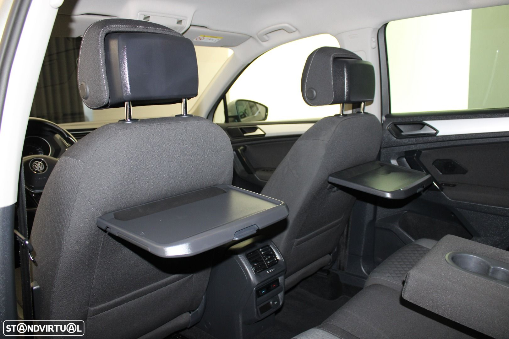 VW Tiguan 1.6 TDI Confortline - 28