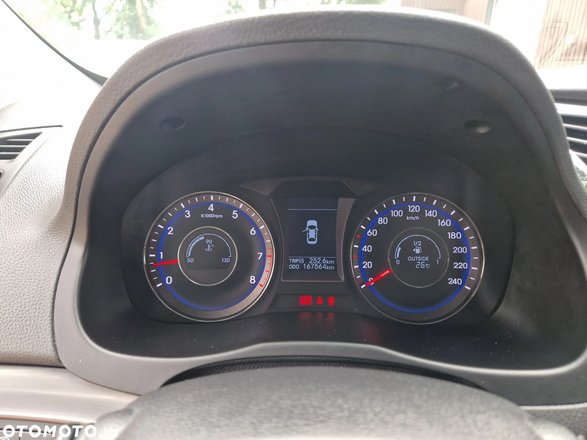 Hyundai i40 Kombi blue 1.6 Family+ - 26