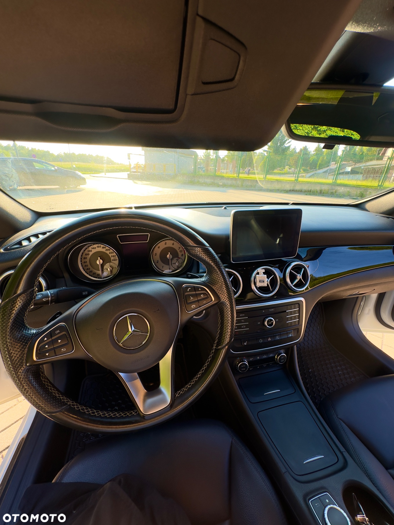 Mercedes-Benz CLA 250 4-Matic AMG Line - 9