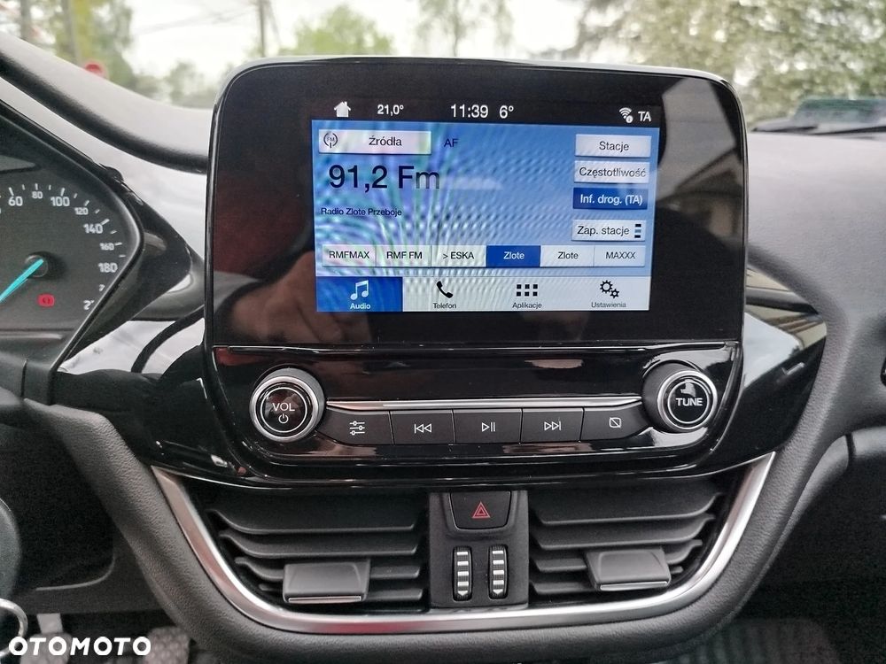 Ford Fiesta 1.0 EcoBoost Titanium - 18