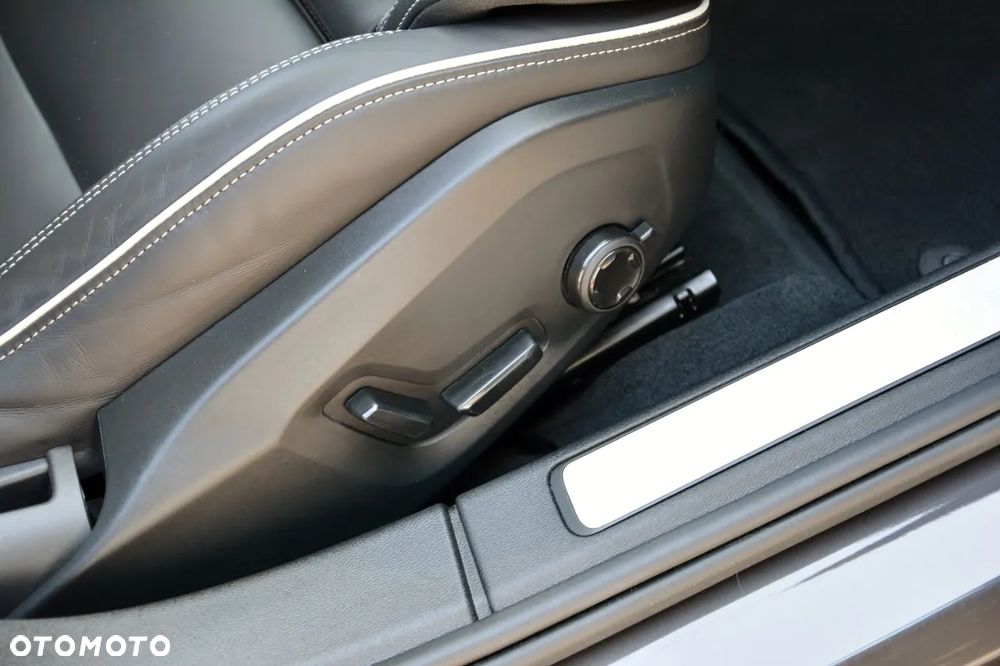 Volvo S60 B4 B Geartronic RDesign - 29