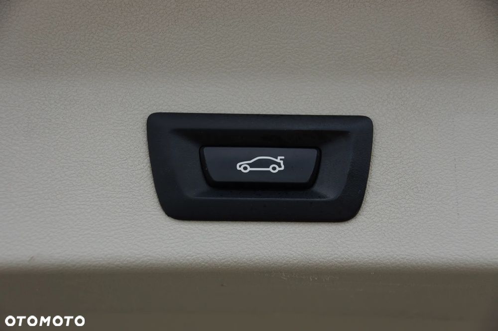 BMW X3 xDrive20d - 36