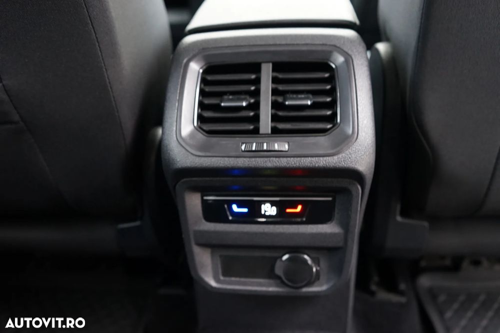 Volkswagen Tiguan Allspace 2.0 TDI 4Mot DSG Elegance - 26