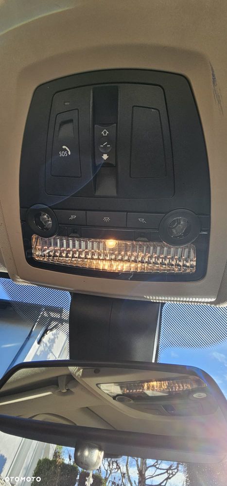 BMW Seria 5 525d xDrive Luxury Line - 17