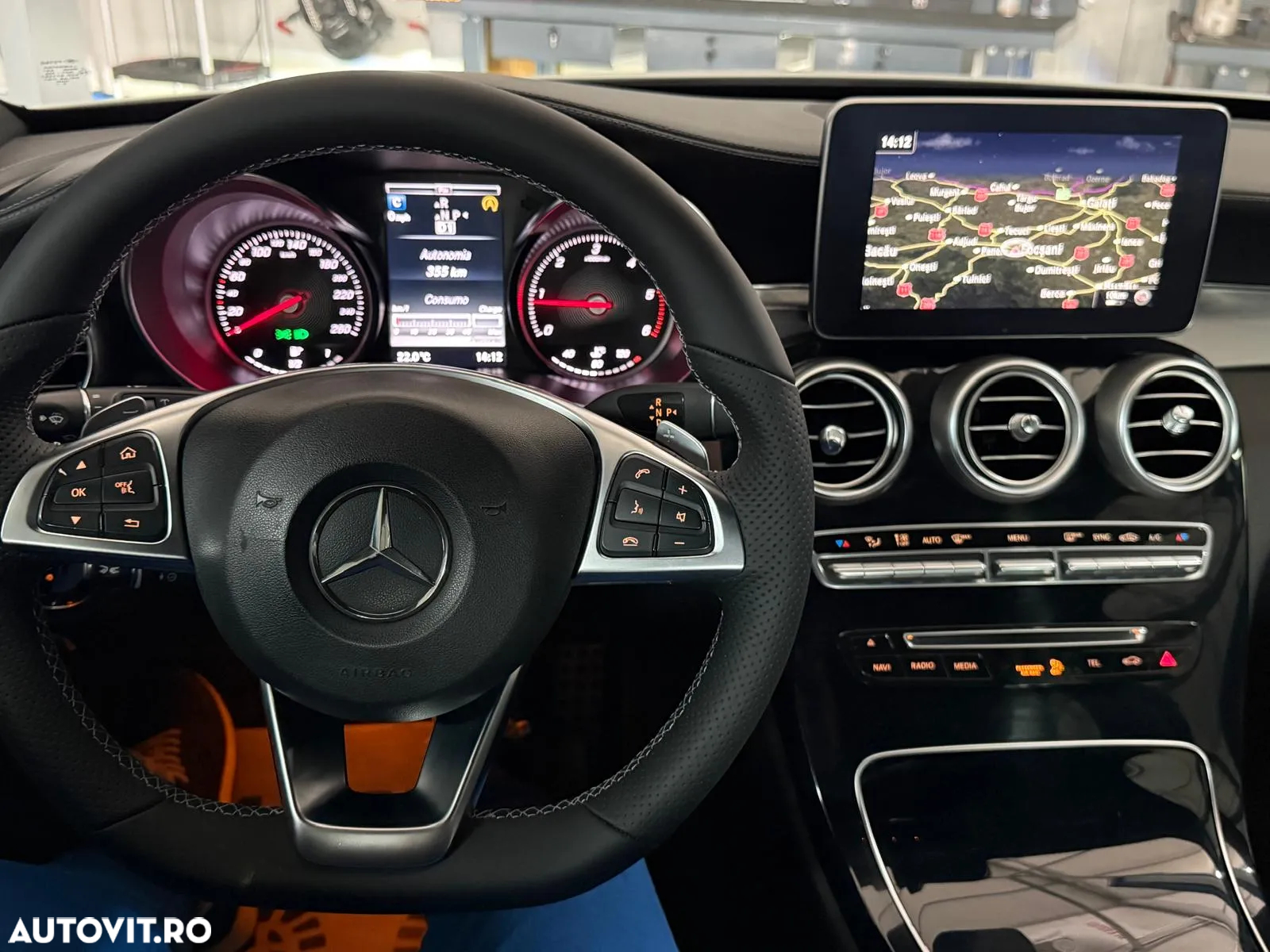 Mercedes-Benz C 250 (BlueTEC) d T 7G-TRONIC AMG Line - 36