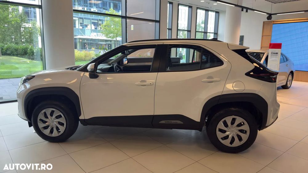 Toyota Yaris Cross 1.5 VVT-i HSD 4x2 Active - 25