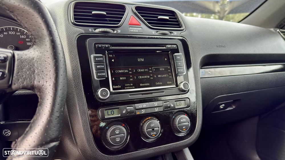 VW Scirocco 2.0 TDI Sport DSG - 39