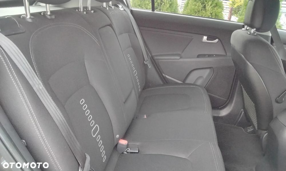 Kia Sportage 1.6 GDI L 2WD - 28