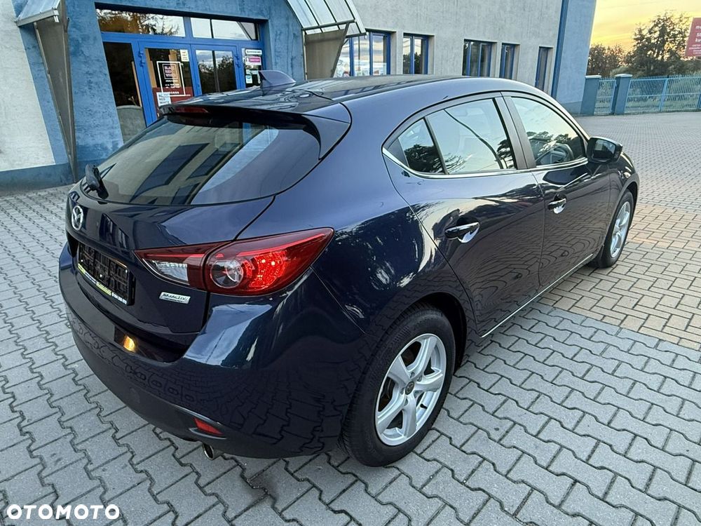 Mazda 3 - 4