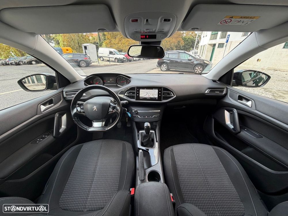 Peugeot 308 SW 1.6 BlueHDi Active - 28