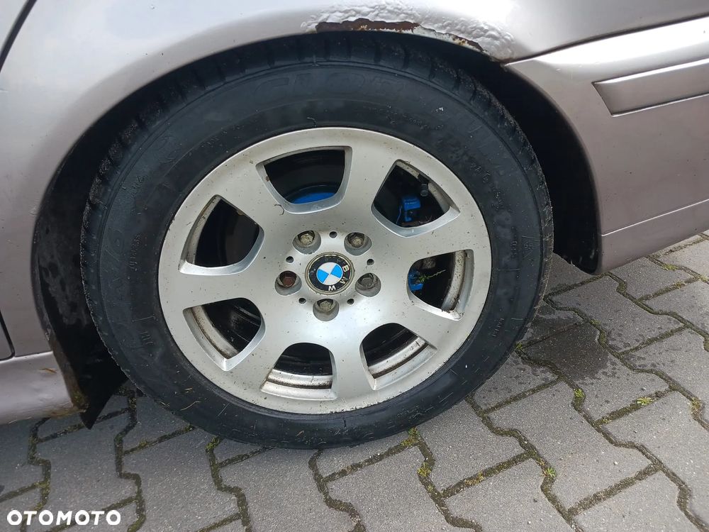 BMW E39 Lift M pakiet 3.0 diesel maska drzwi prawe lewe szyba zderzak błotnik klamka lusterko Aspensilber Mettalic 339/7 skrzynia automat GS20 szyba podsufitka z szyberdachem fotele skórzane mcpersony belka bak pompka paliwa panel hak czujniki parkowania lampa pompka paliwa pływak przewody most półoś wał dyfer belka sanki listwa osłona atrapa NA CZĘŚCI WSZYSTKIE CZĘŚCI - 18