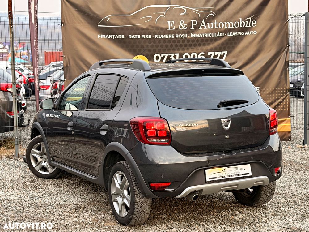 Dacia Sandero Stepway dCi 90 S&S Prestige - 4