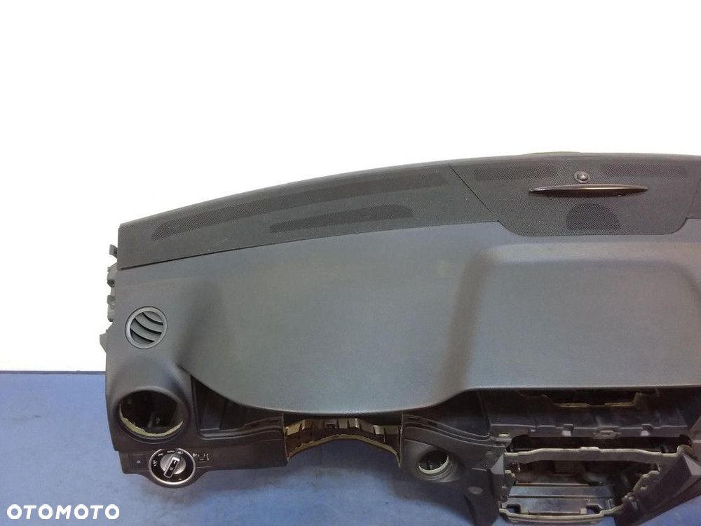 MERCEDES C W204 LIFT DESKA ROZDZIELCZA KOKPIT - 2