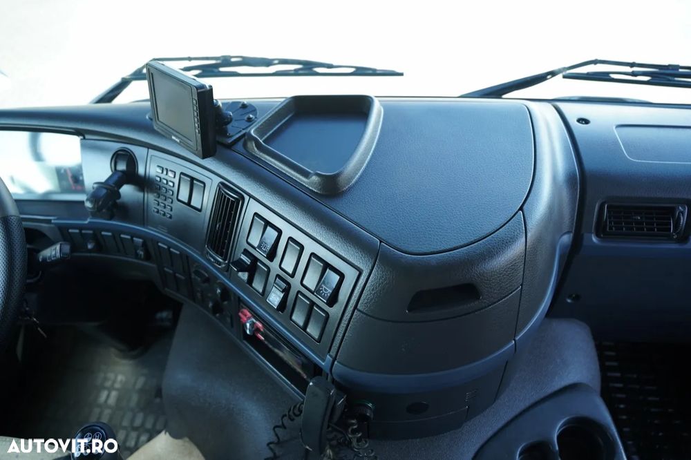 Volvo FM 420 / 8X4 / BASCULATOR 2 LATERAL / HIDRODOXY / BORDMATIC / MANUAL - 34
