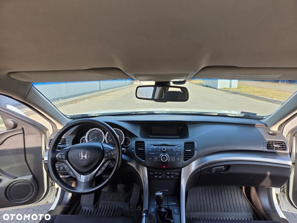 Honda Accord - 12