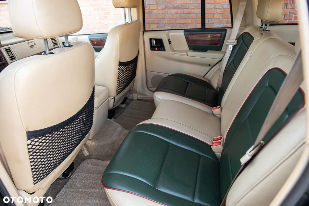 Jeep Grand Cherokee - 14