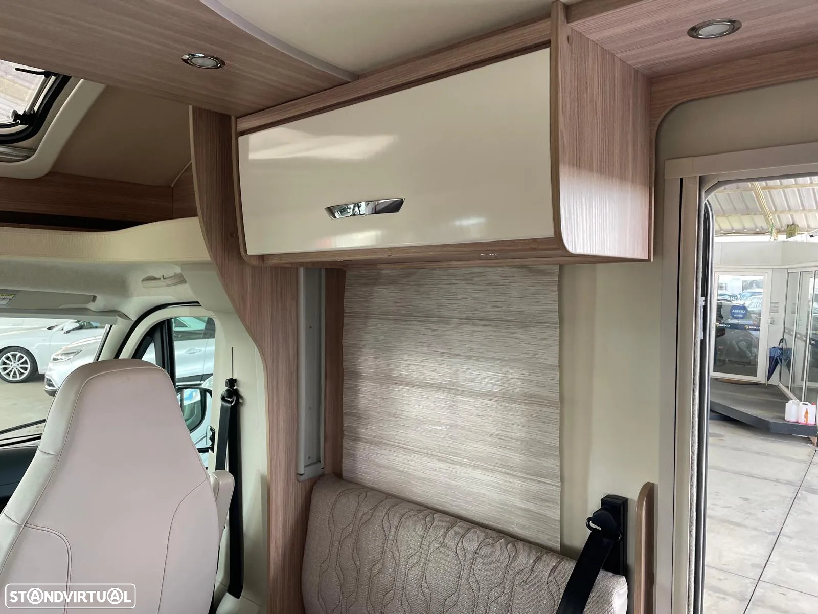 Burstner Lyseo Time Fidelity - Autocaravana c/Camas Central e Elevatória - 28