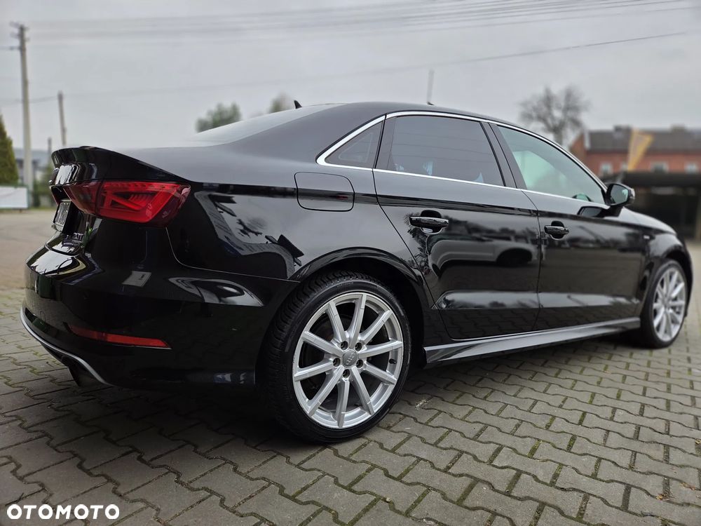 Audi A3 Limousine 2.0 TFSI quattro S tronic design - 2