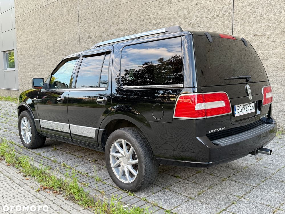 Lincoln Navigator 5.4 4WD Ultimate - 3
