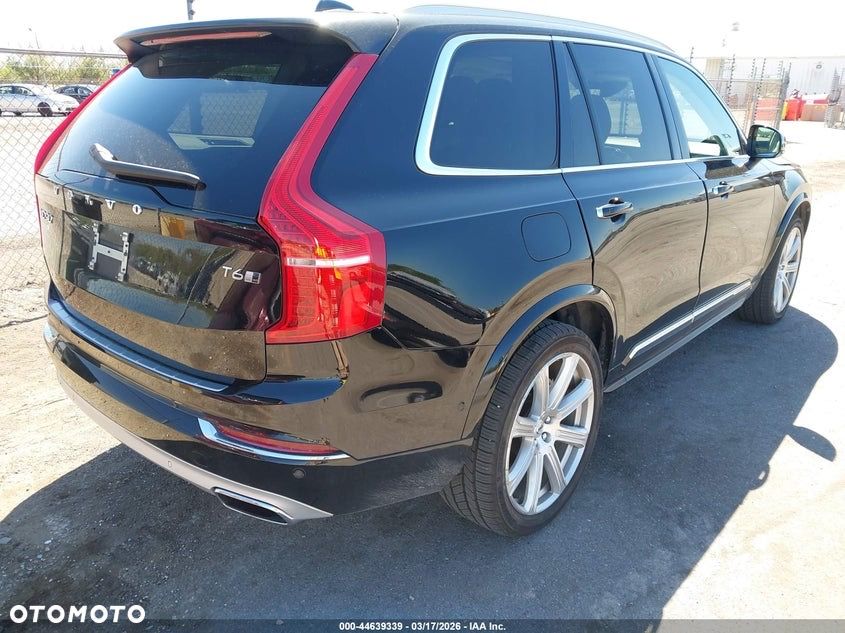 Mercedes-Benz GLB 250 8G-DCT Progressive - 17