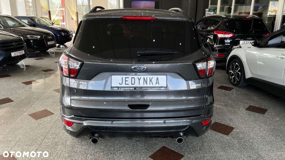 Ford Kuga - 23