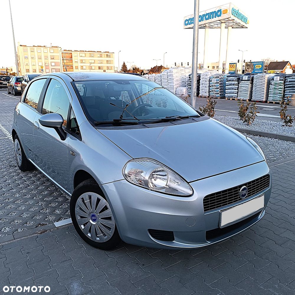 Fiat Grande Punto - 1