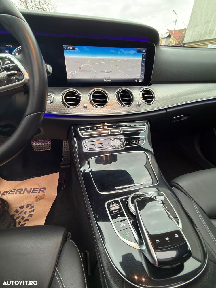 Mercedes-Benz E - 14