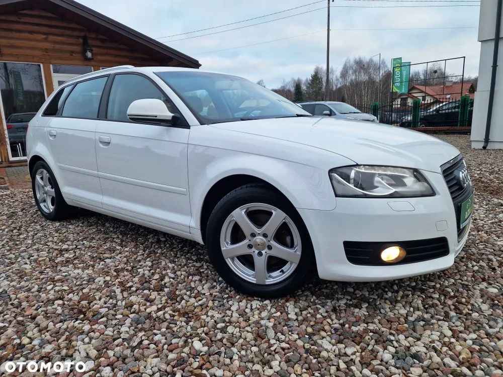 Audi A3 Sportback - 3