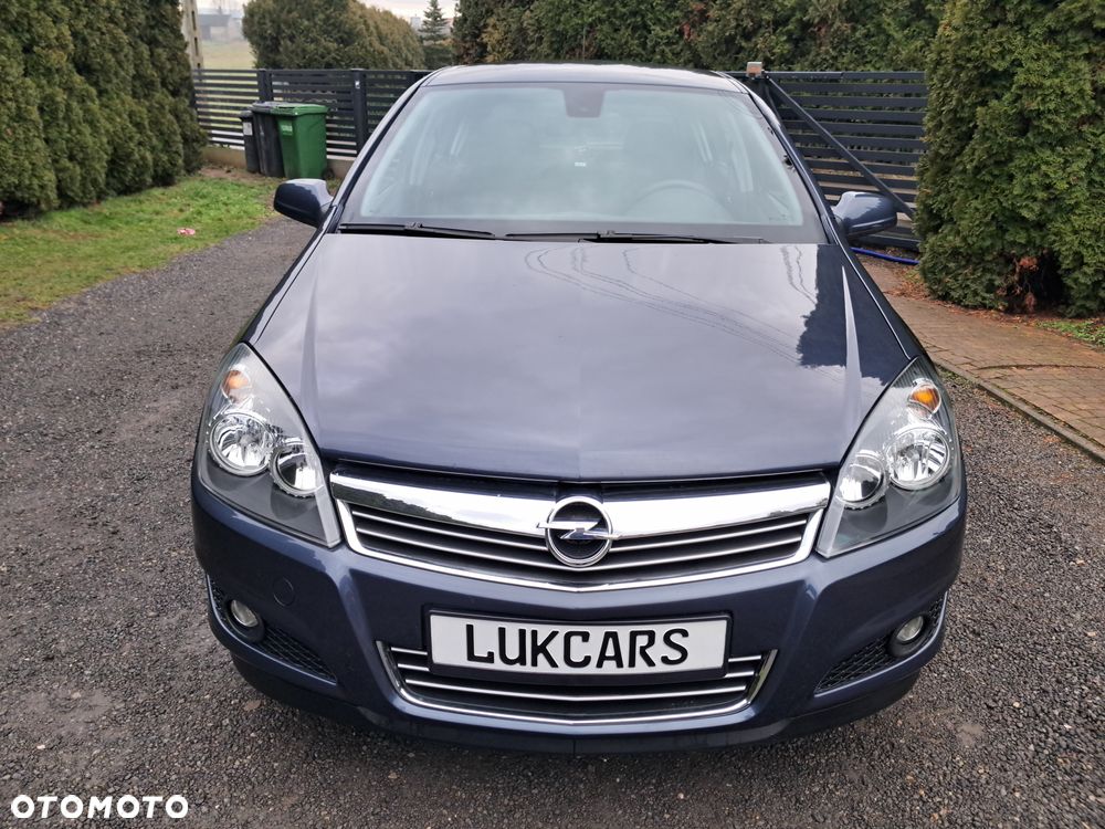 Opel Astra 1.8 Sport - 29