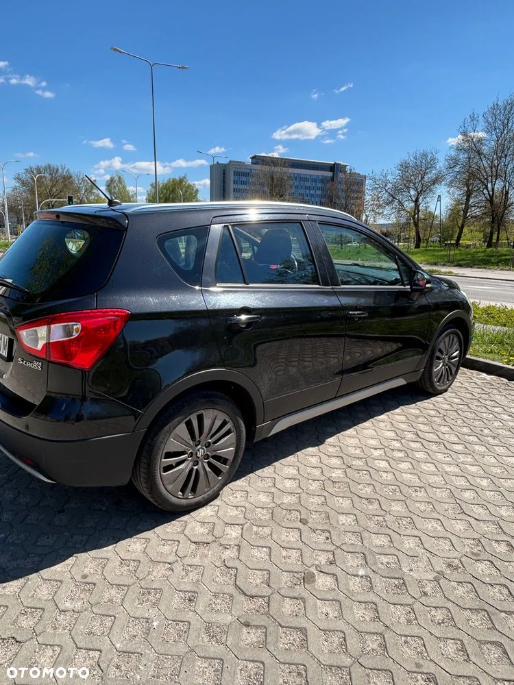Suzuki SX4 1.6 Premium - 3