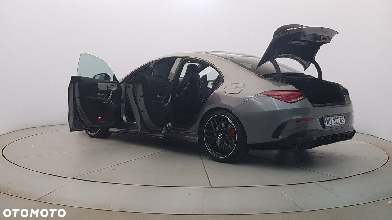 Mercedes-Benz CLA - 11