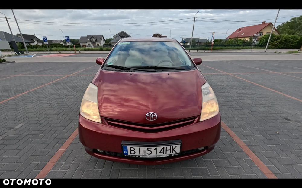 Toyota Prius 1.5 VVT-i Sol - 2