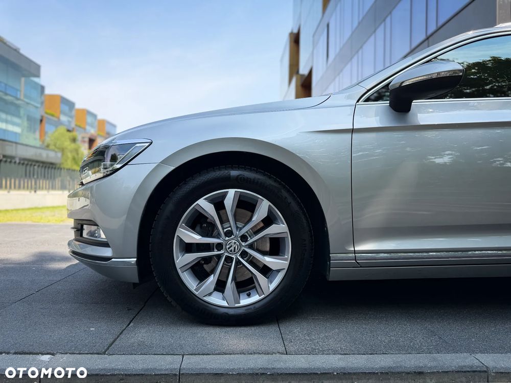 Volkswagen Passat Variant 1.8 TSI BMT Highline DSG - 13