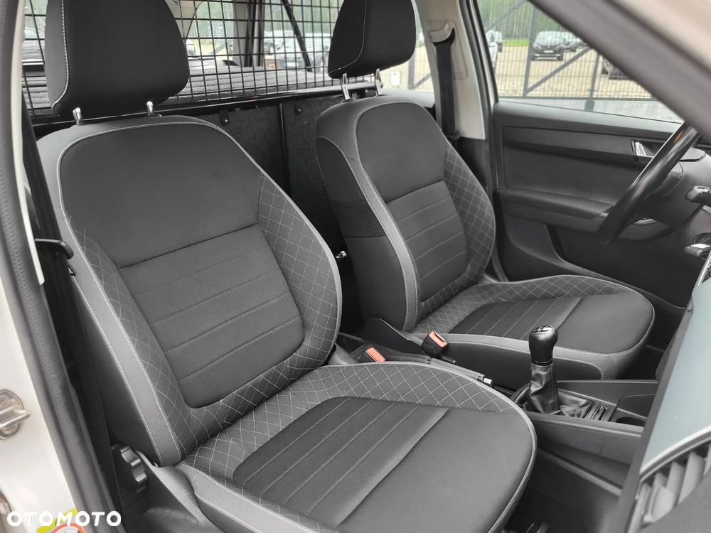 Skoda Fabia 1.0 Ambition - 17