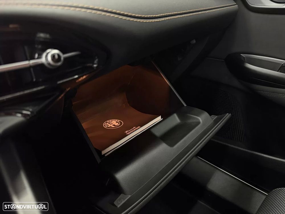 Alfa Romeo Tonale 1.3 Plug-In Hybrid Edizione Speciale e-AWD - 52