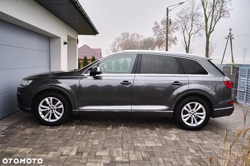 Audi Q7 - 12