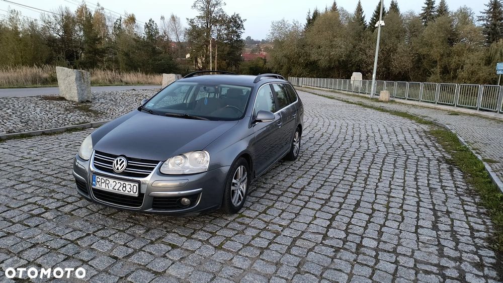 Volkswagen Golf 1.9 TDI Sportline DSG - 1
