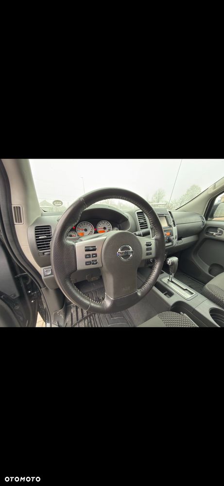 Nissan Frontier - 33