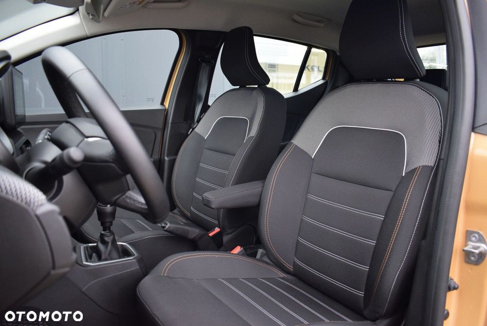 Dacia Sandero Stepway - 11