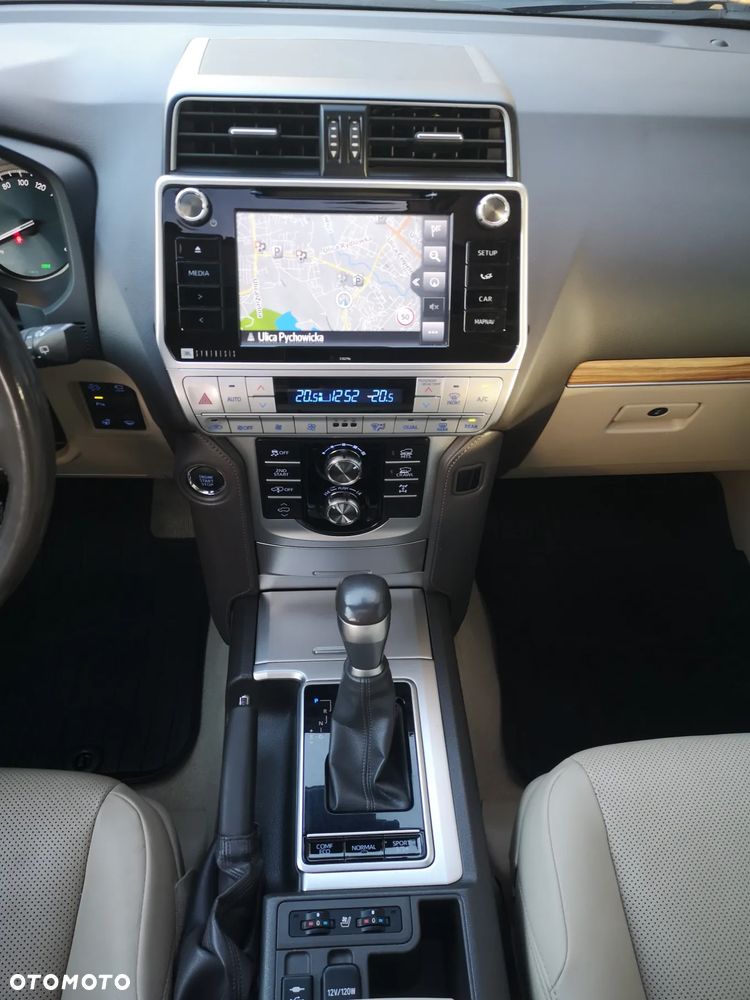 Toyota Land Cruiser LC 2.8 D-4D Premium - 18